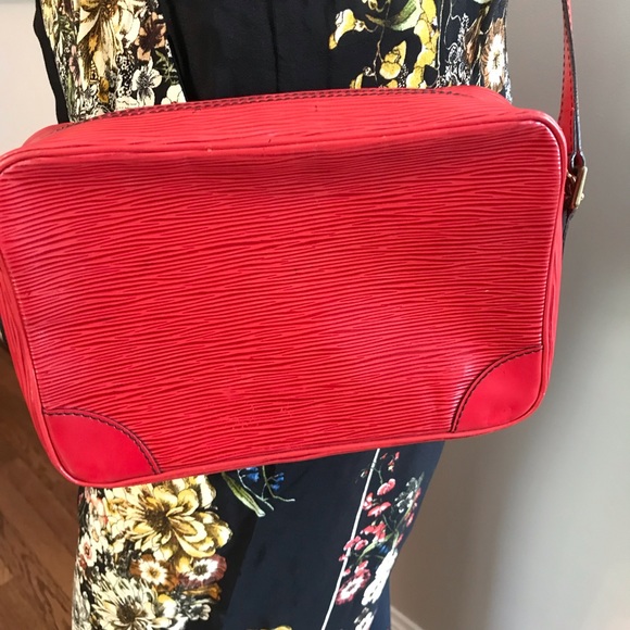 Louis Vuitton Vintage Trocadero 24 - Picture 4 of 8